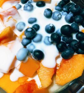 como se come la papaya con yogur y frutas